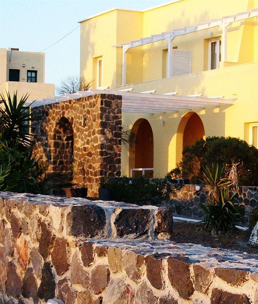 Zorbas Hotel Santorini Pyrgos Kallistis Exterior foto