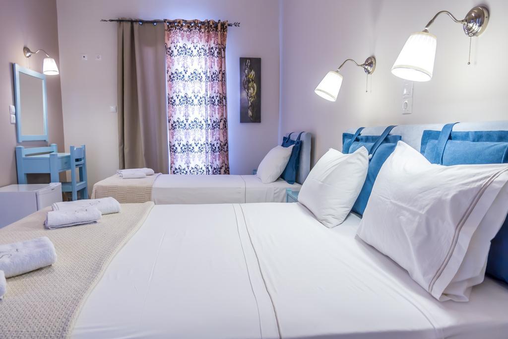 Zorbas Hotel Santorini Pyrgos Kallistis Habitación foto